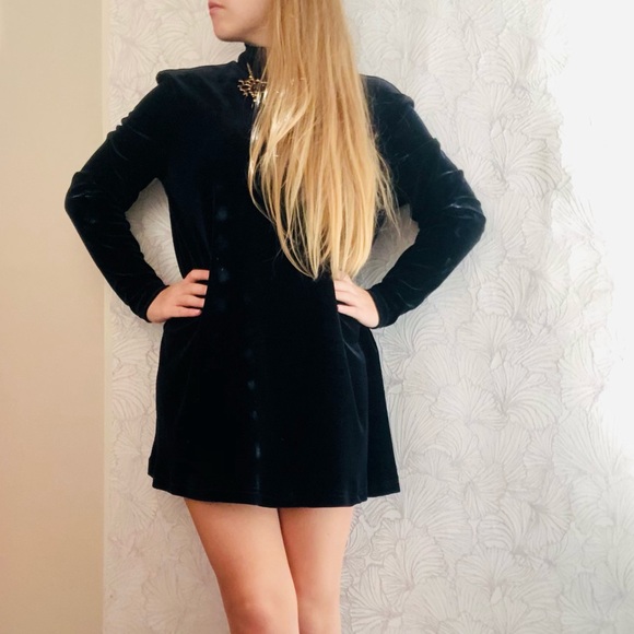 Vintage Black Velvet Mockneck Long Sleeve Mini Dress - Picture 2 of 10